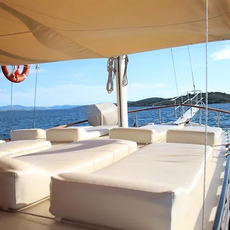 Apartman Gulet Babac * Vodice